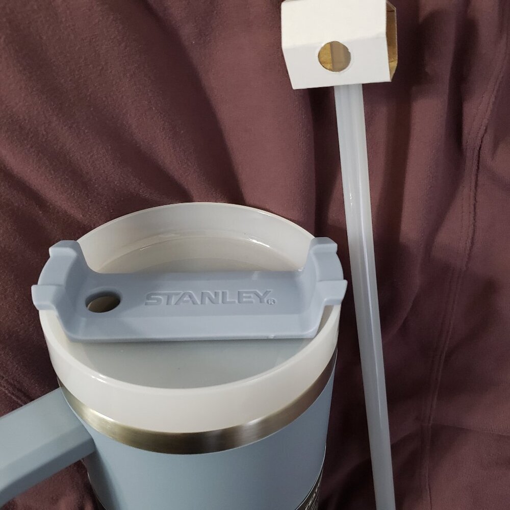 Stanley Quencher H2.0 Flowstate Tumbler 40oz - Picture 5 of 13